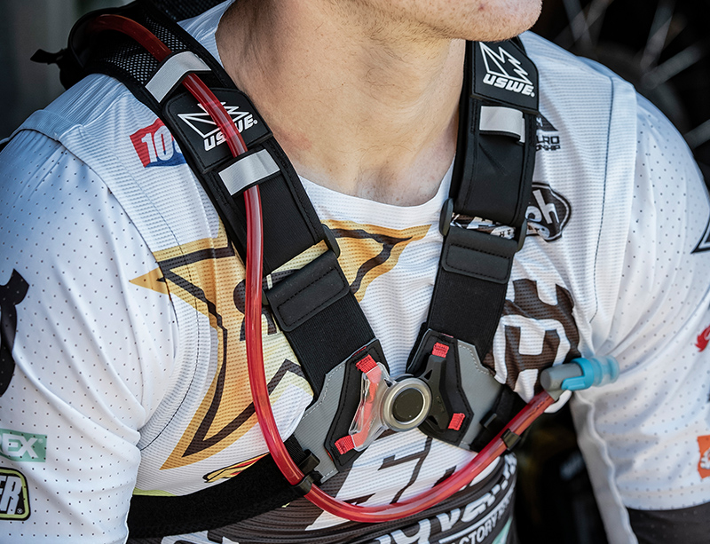 USWE Raw 3L Enduro Hydration Pack - ORANGE