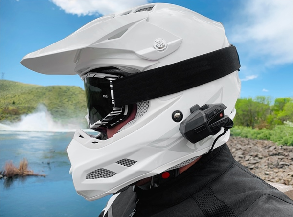 UCLEAR Motion 4 Boomless Helmet Communicator - BLACK