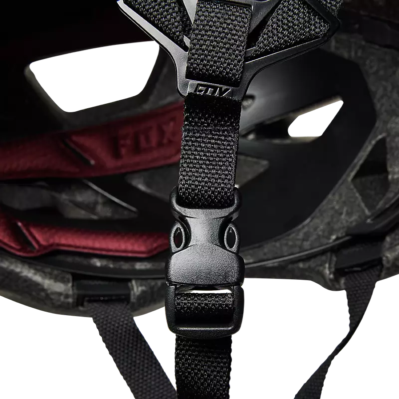 FOX Mainframe TRVRS Helmet - DARK MAROON