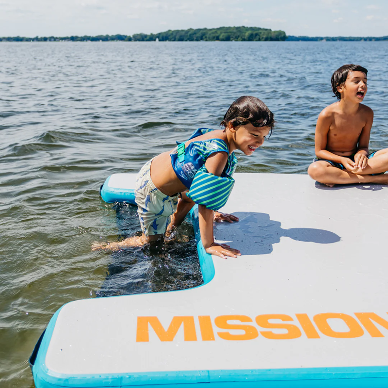 MISSION Reef Inflatable Easy Up Water Mat - WHITE