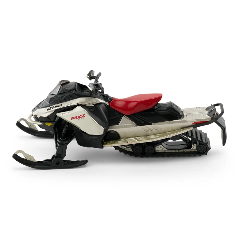 SKI-DOO MXZ X-RS Snowmobile - RED